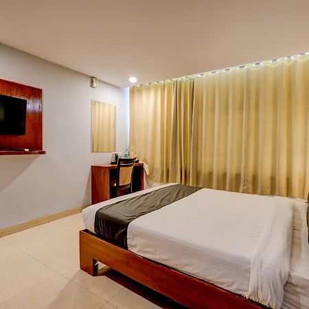 Hotel O V3R Residency Bangalore Exterior foto